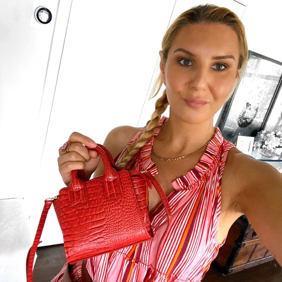 ♥️ PIMKIE RED FAUX LEATHER CROCODILE EMBOSSED MINI BAG! - Picture 7 of 7